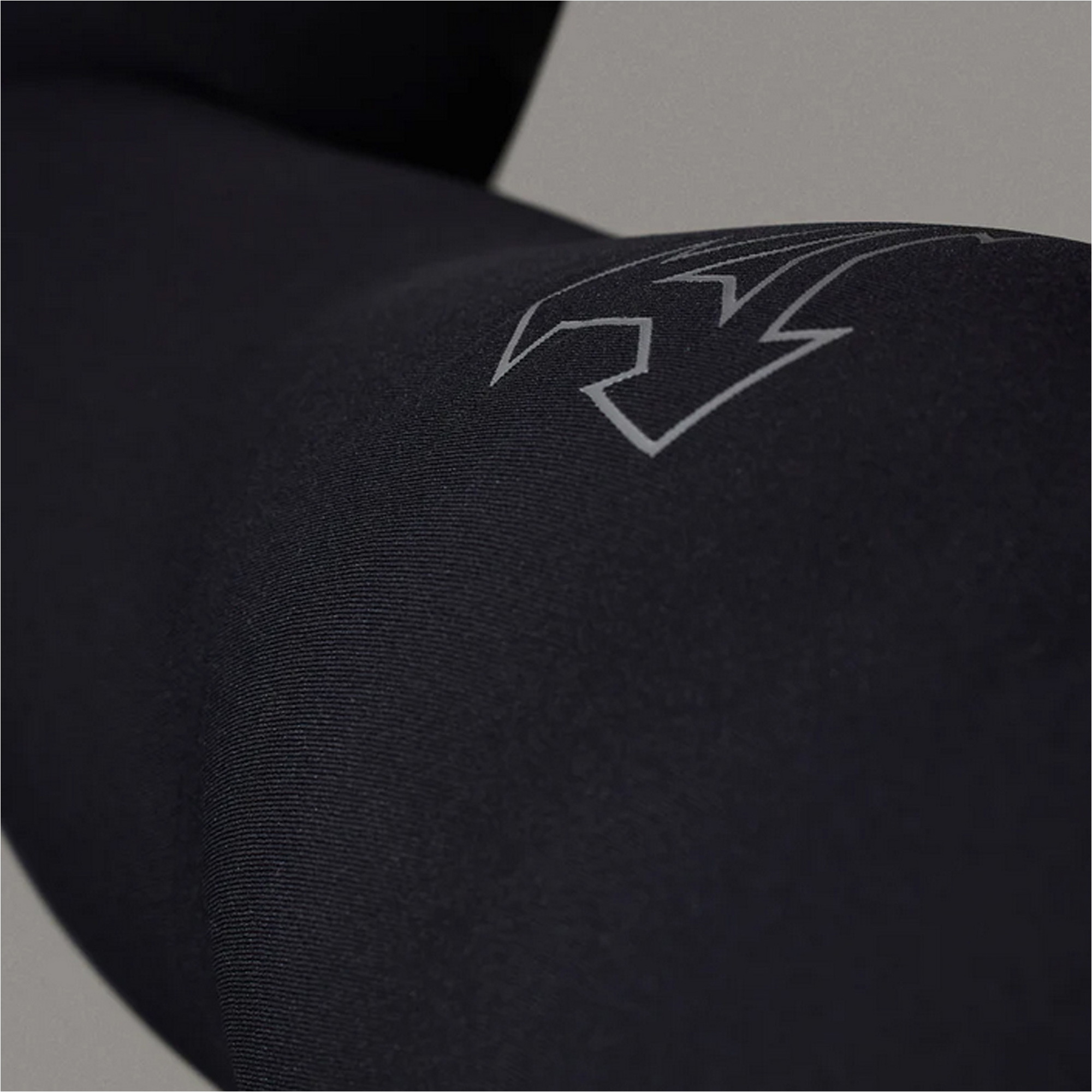 2026 Xcel Mens Axis 3/2mm Back Zip Wetsuit MN32AXG0 - Black